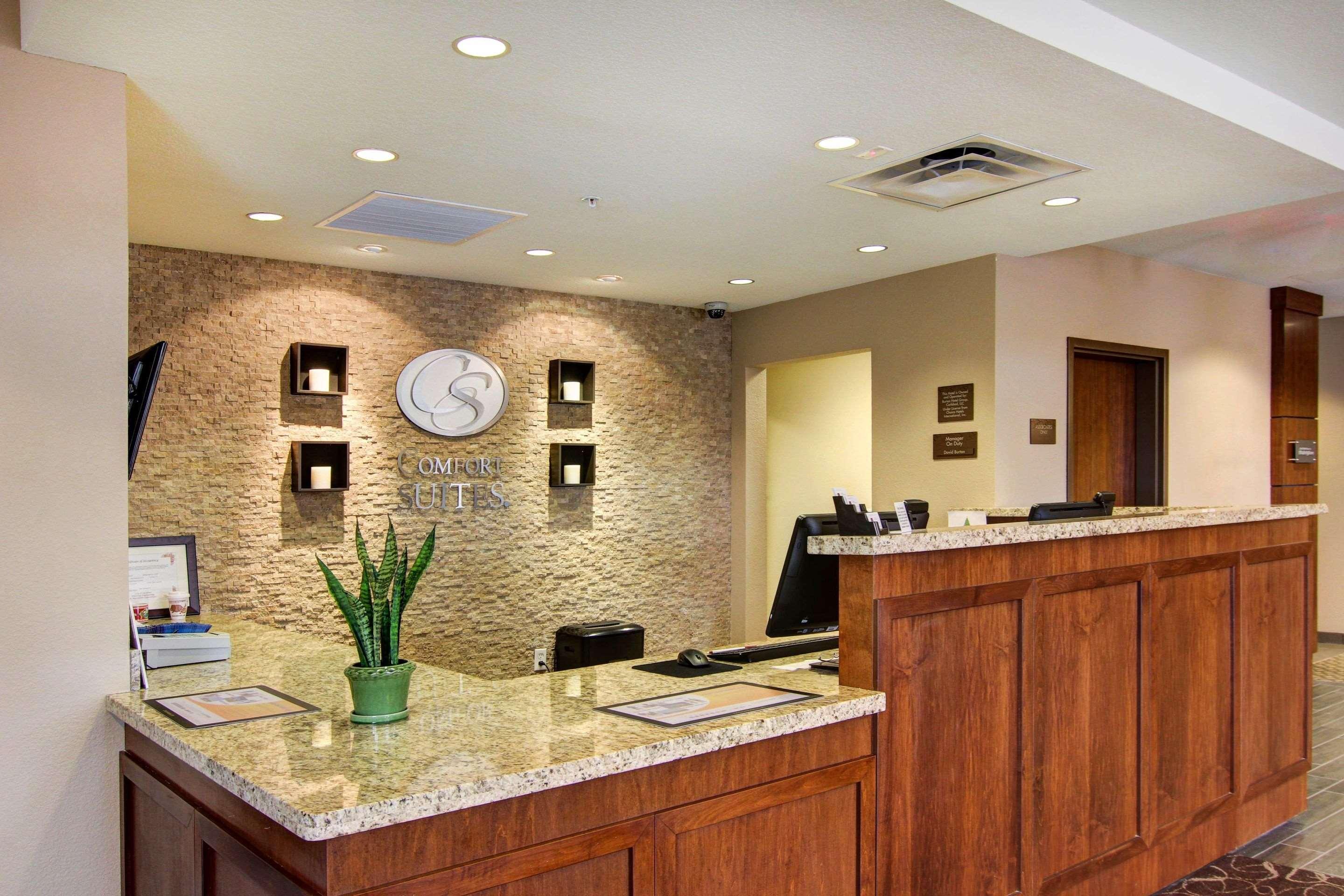 Comfort Suites Carlsbad Esterno foto