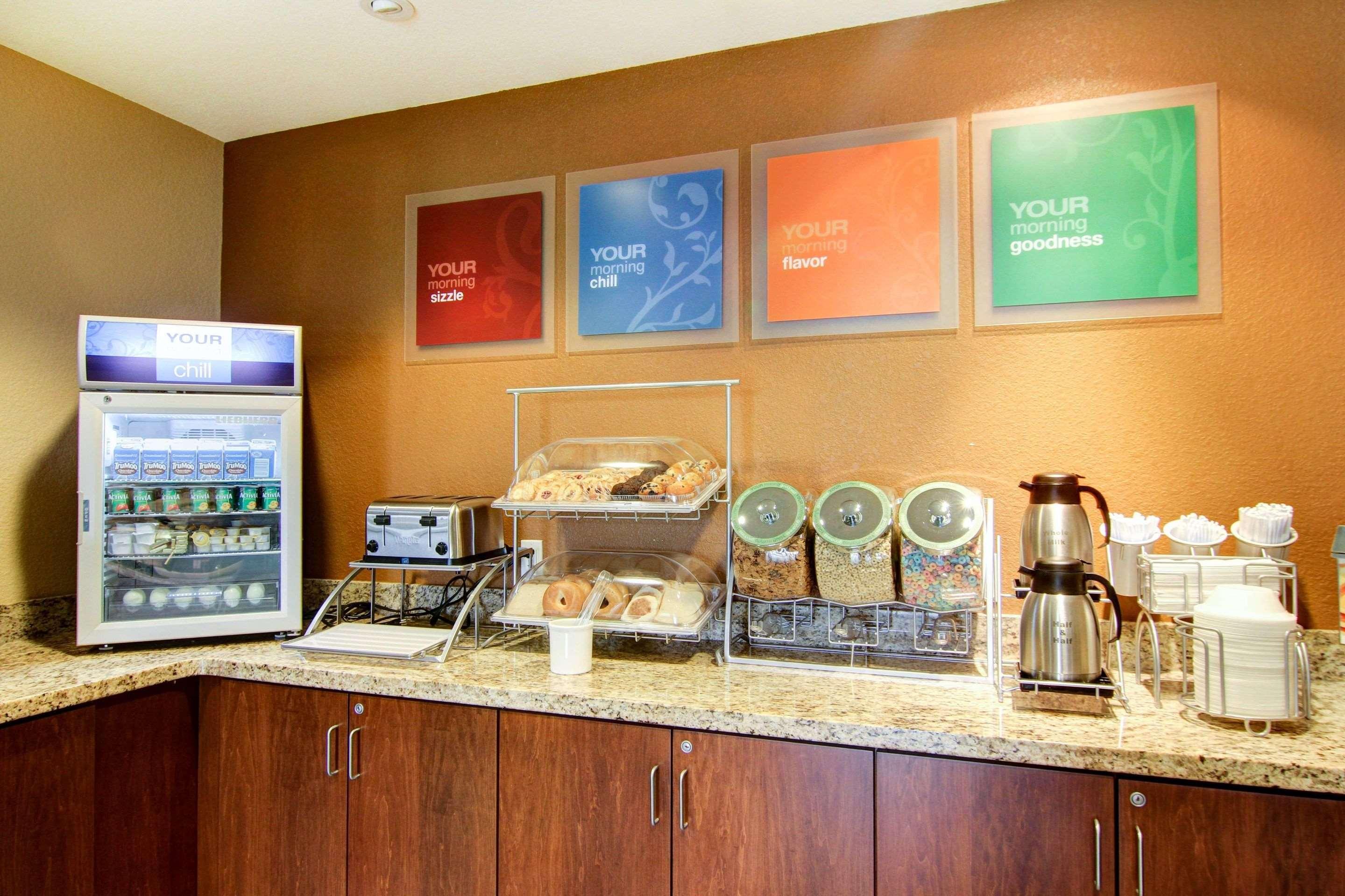 Comfort Suites Carlsbad Esterno foto