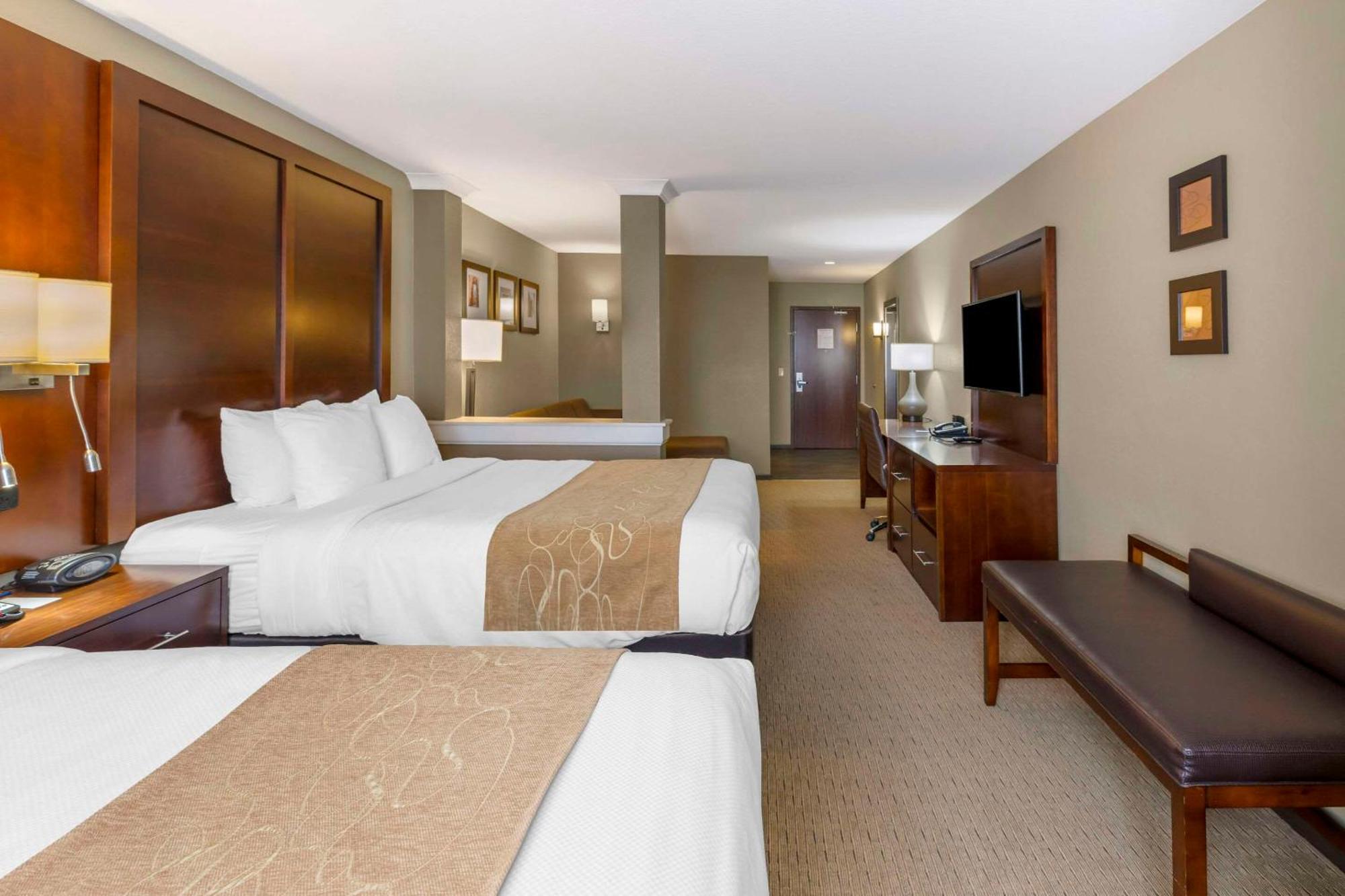 Comfort Suites Carlsbad Esterno foto