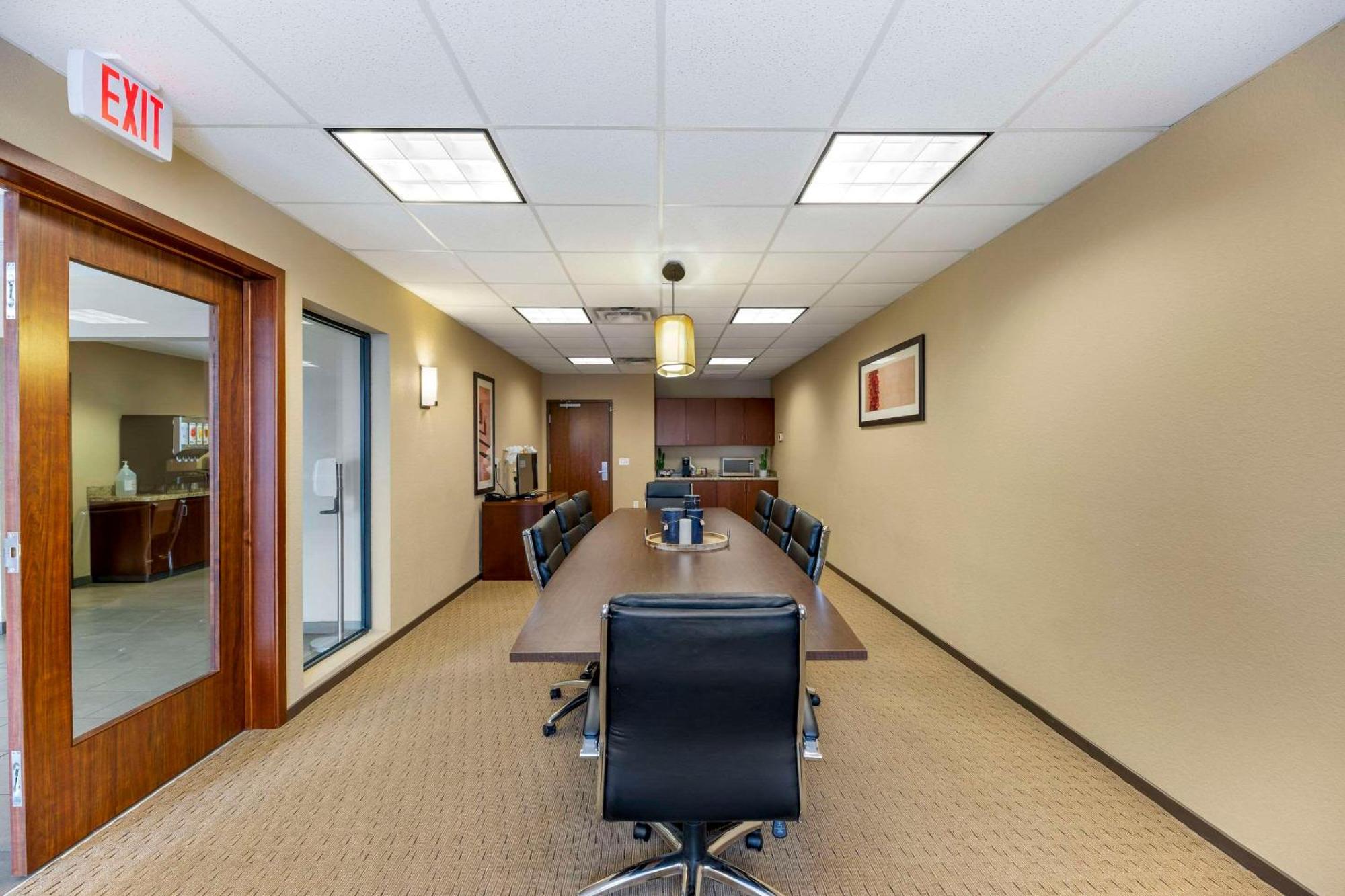 Comfort Suites Carlsbad Esterno foto
