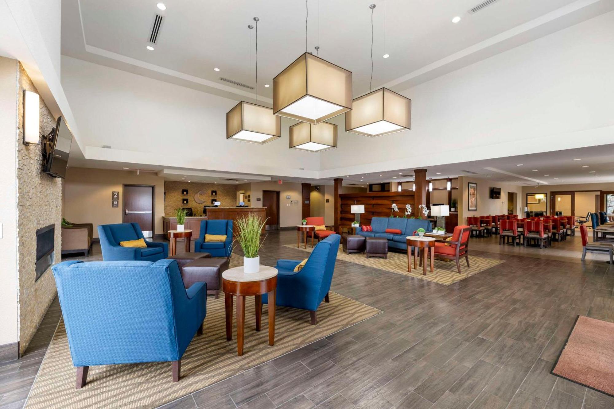 Comfort Suites Carlsbad Esterno foto